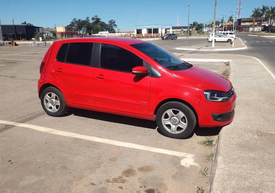 VOLKSWAGEN FOX 1.6 MI 8V FLEX 4P MANUAL VOLKSWAGEN FOX 1.6 MI 8V FLEX 4P MANUAL